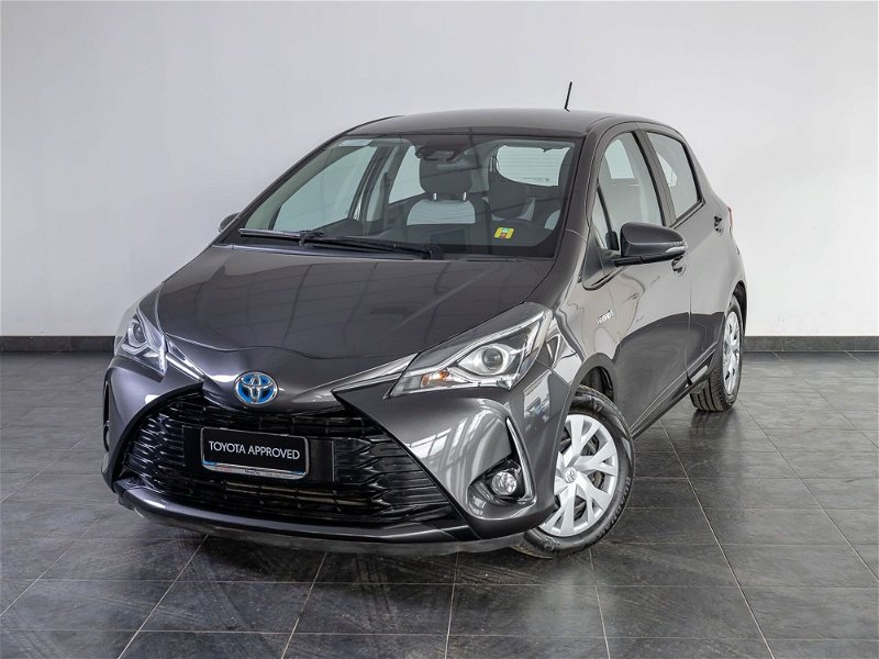 Toyota Yaris 1.5 Hybrid 5 porte Active  del 2018 usata a San Severo