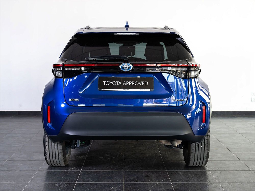 Toyota Yaris Cross 1.5 Hybrid 5p. E-CVT Trend del 2022 usata a San Severo (4)