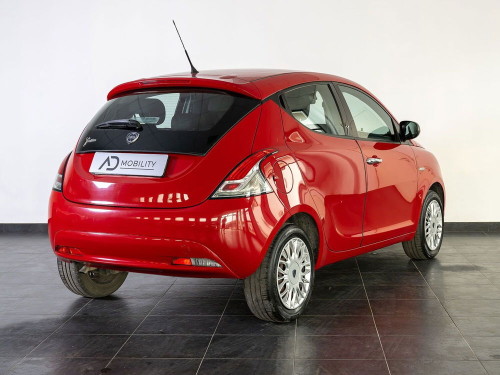 Lancia Ypsilon usata a Foggia (19)