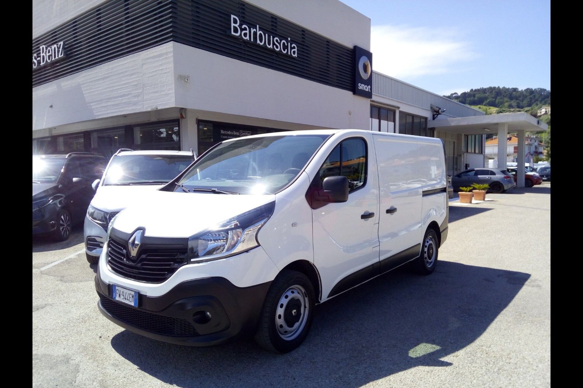 Renault Trafic Furgone T27 1.6 dCi 120CV PC-TN Furgone Ice del 2019 usata a Montesilvano