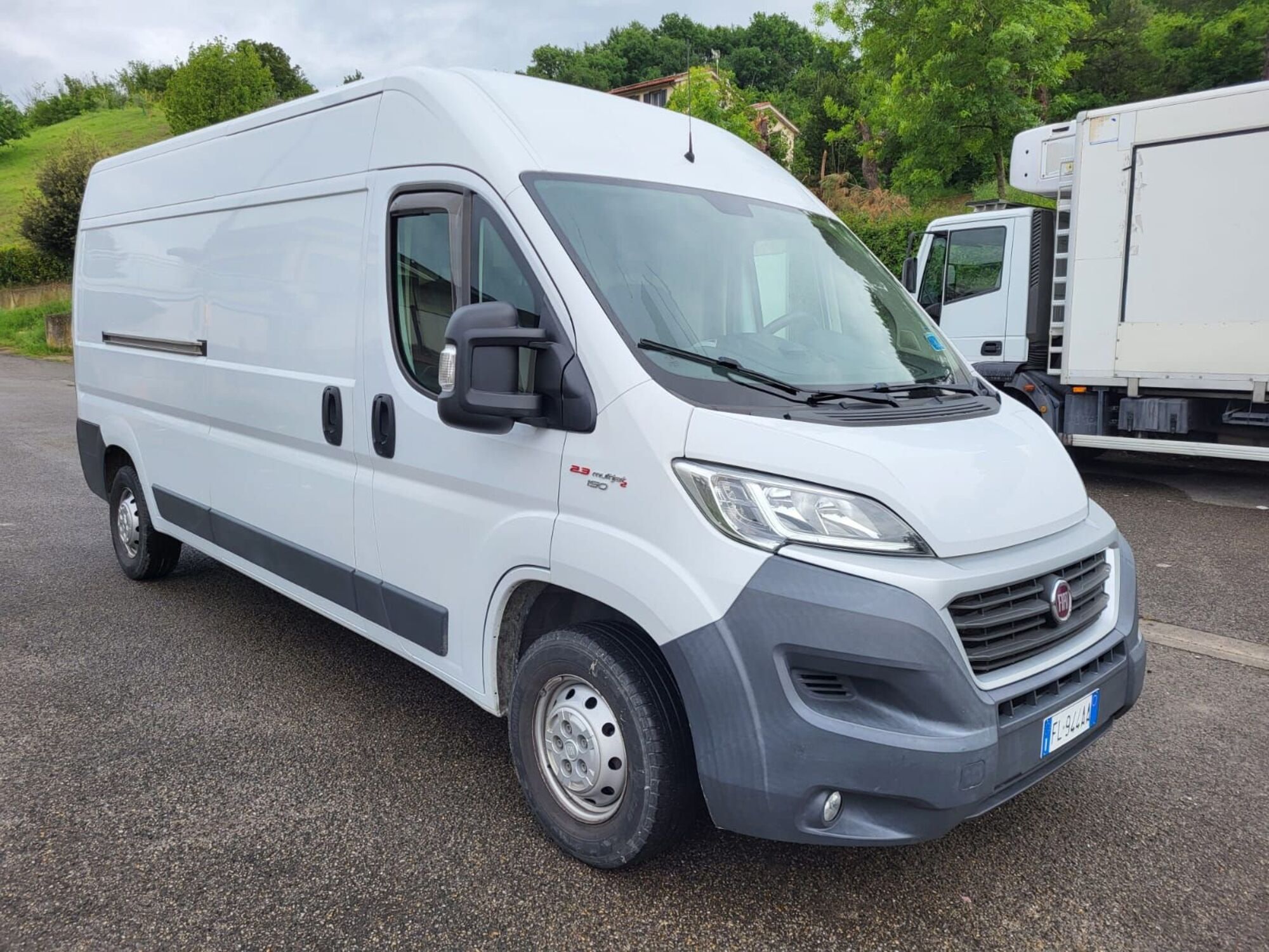 Fiat Ducato Furgone vetrato 33 2.3 MJT 130CV PLM-TM Furgone Vetrato  del 2017 usata a Terranuova Bracciolini