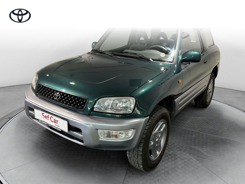 Toyota Rav4 16V cat 3 porte Fun  del 2000 usata a Milano