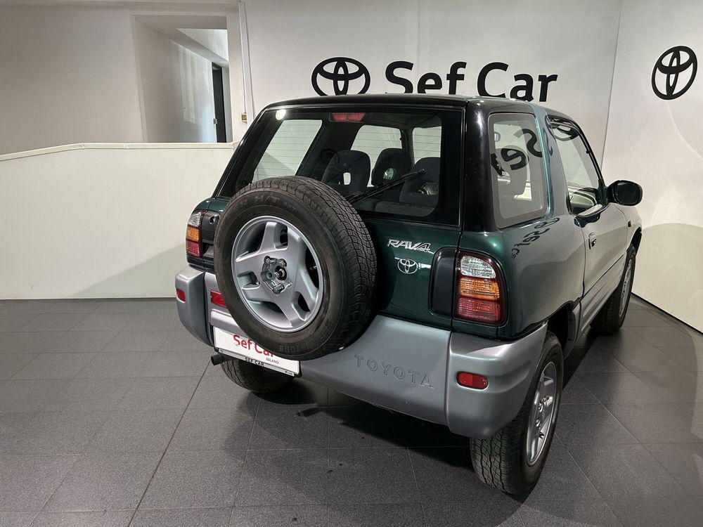 Toyota Rav4 usata a Milano (3)