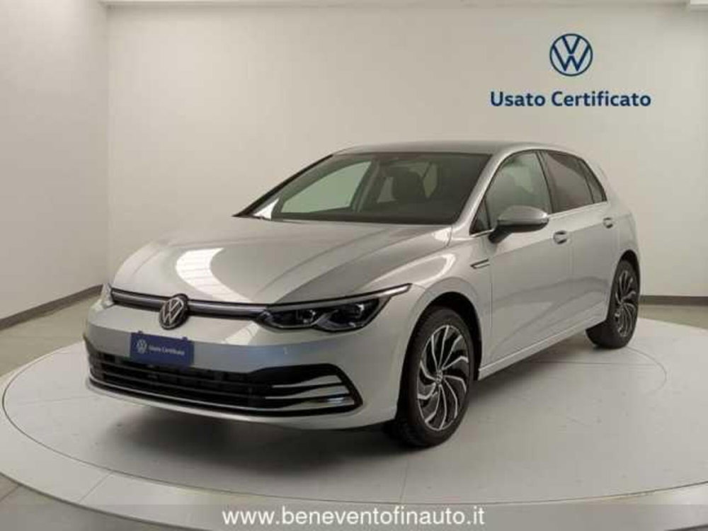 Volkswagen Golf 1.5 eTSI 130 CV EVO ACT DSG Life nuova a Pratola Serra (3)