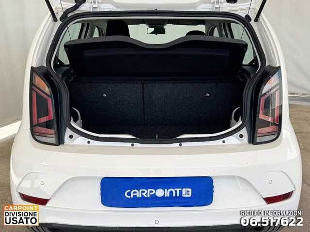 Volkswagen up! usata a Roma (10)