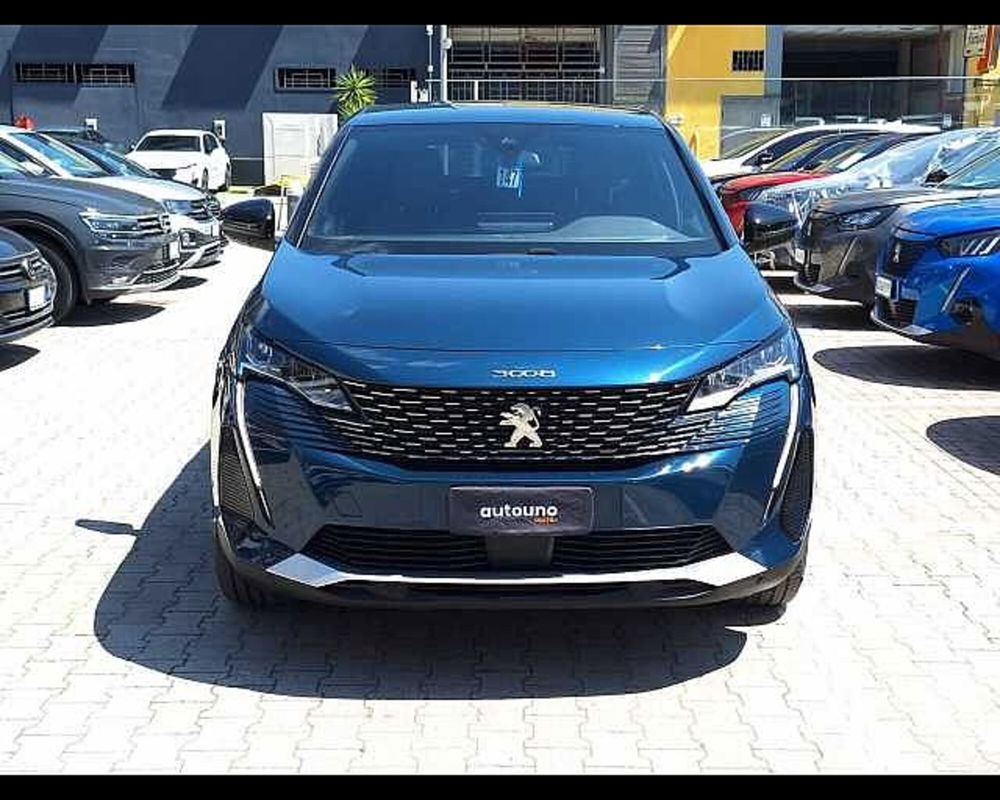 Peugeot 3008 BlueHDi 130 S&S EAT8 Allure Pack  del 2023 usata a Pozzuoli (2)