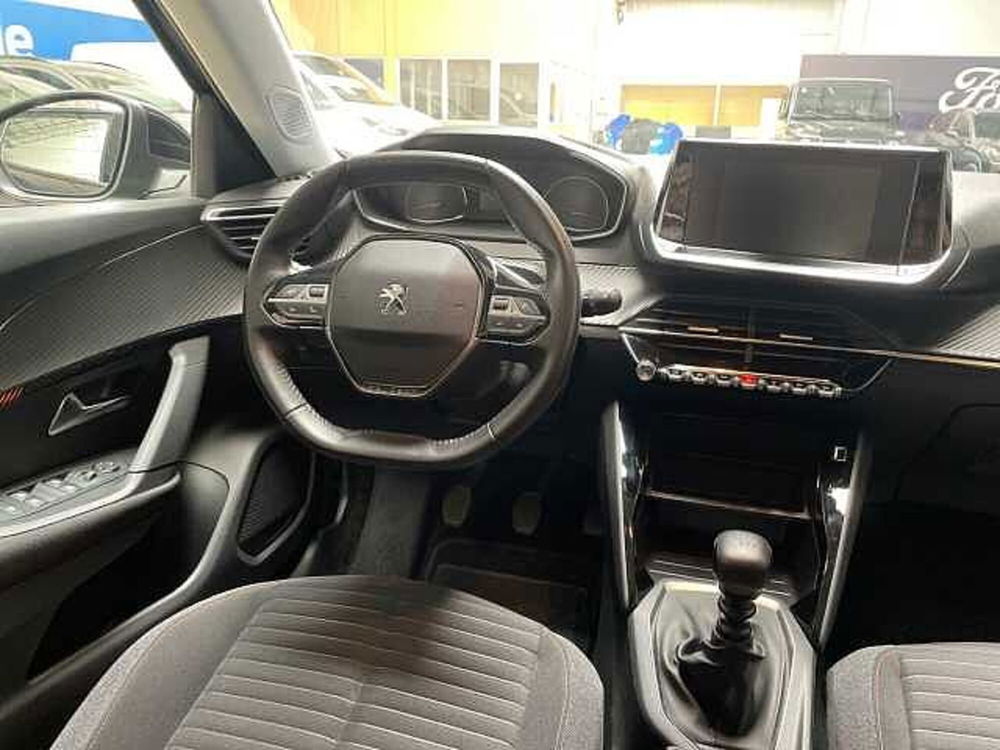 Peugeot 2008 usata a Milano (5)