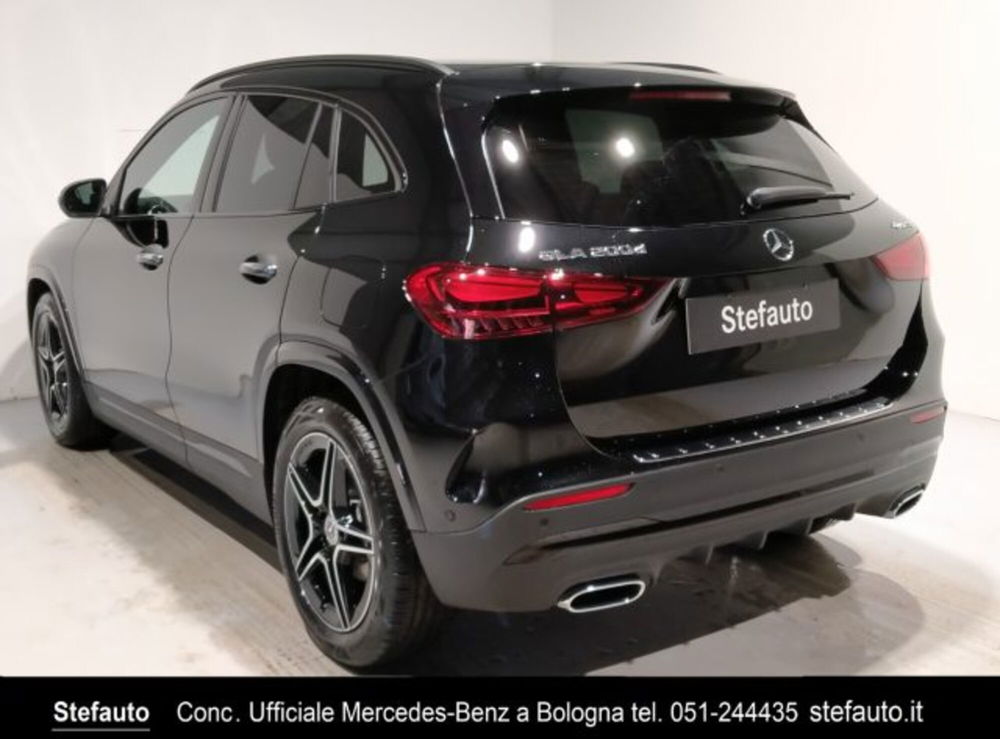 Mercedes-Benz GLA SUV nuova a Bologna (5)