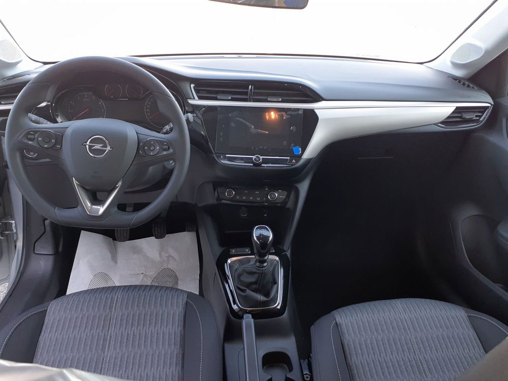 Opel Corsa nuova a Piacenza (7)