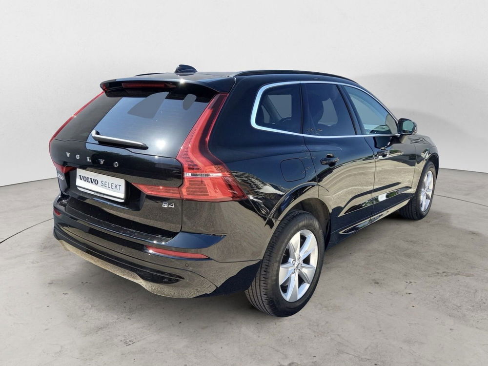 Volvo XC60 usata a Bari (2)