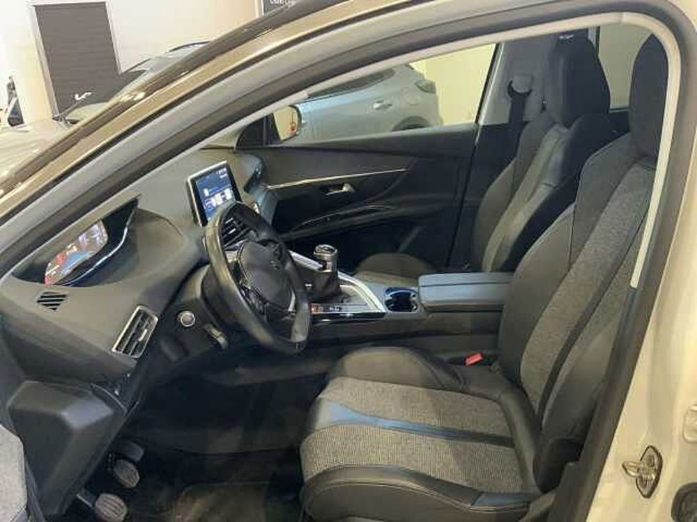 Peugeot 5008 usata a Vercelli (4)