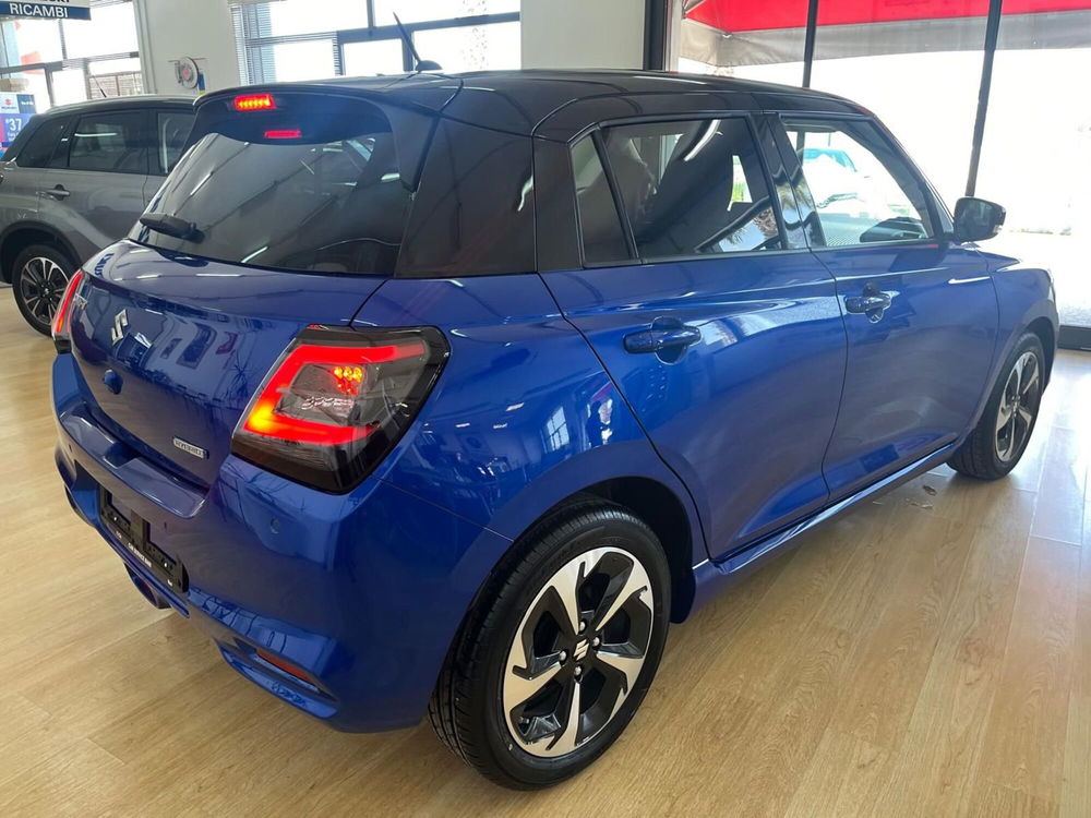 Suzuki Swift nuova a Bari (16)