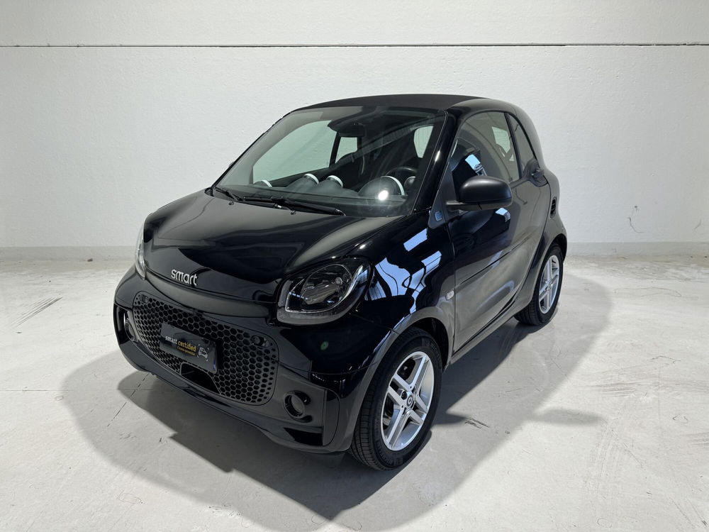 smart Fortwo Fortwo eq Pure 4,6kW del 2021 usata a Milano (2)