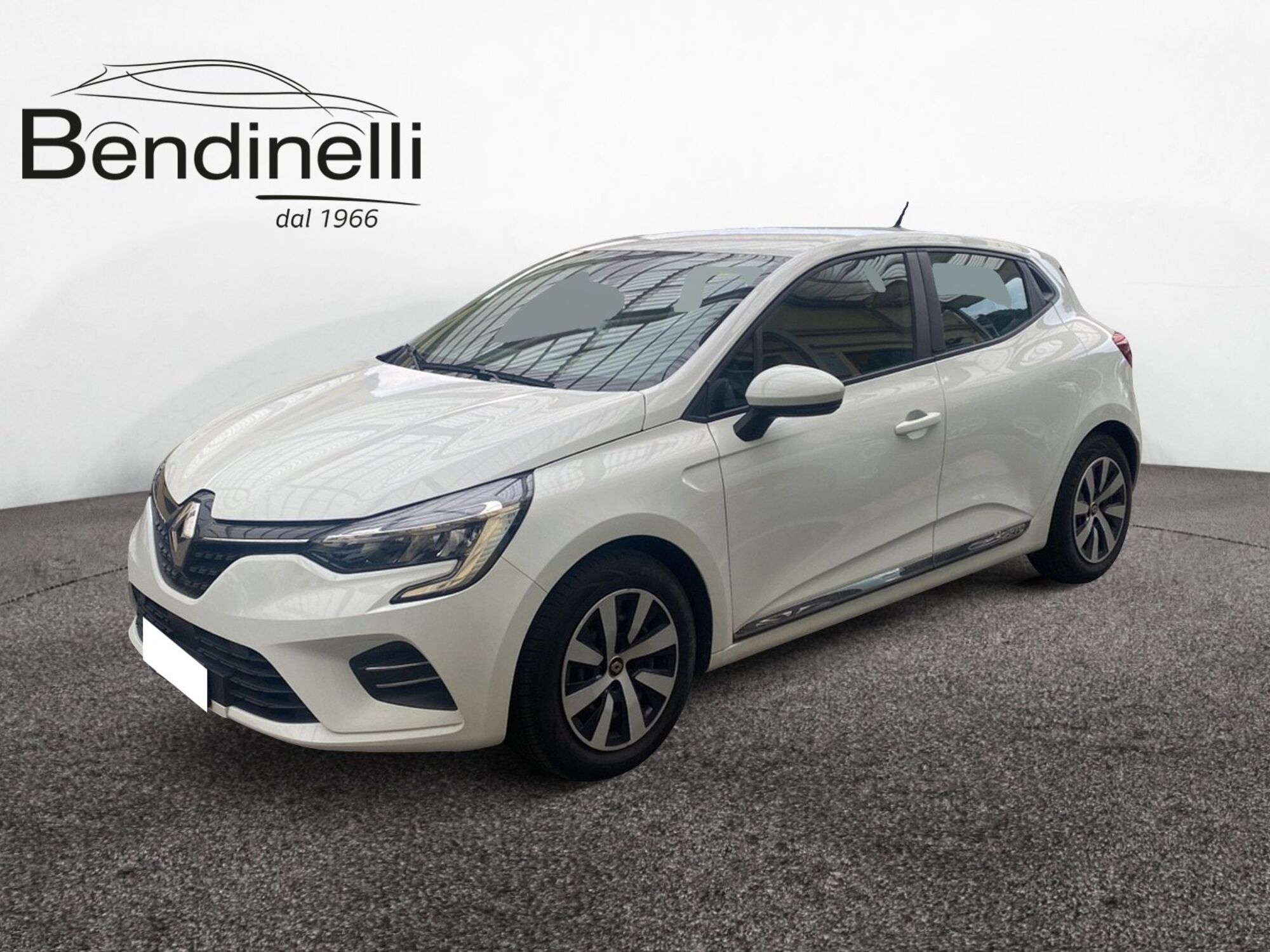 Renault Clio Full Hybrid E-Tech 140 CV 5 porte Business del 2021 usata a Verona