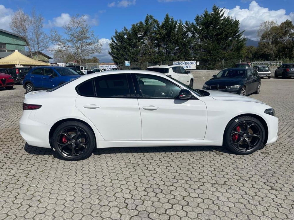 Alfa Romeo Giulia nuova a Lucca (4)