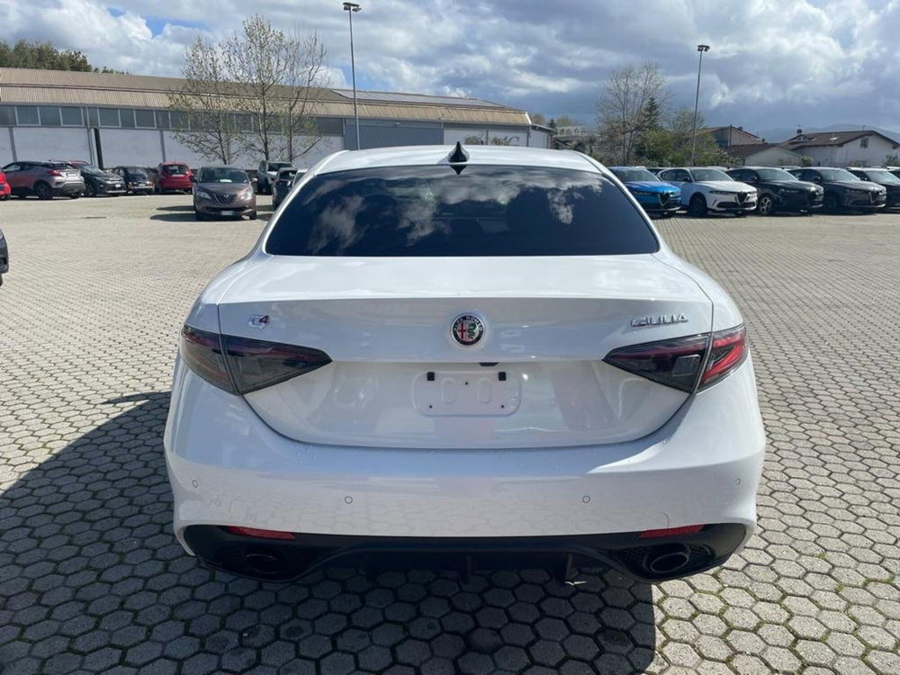 Alfa Romeo Giulia nuova a Lucca (6)