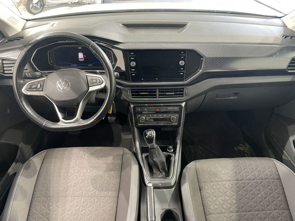 Volkswagen T-Cross usata a Massa-Carrara (11)