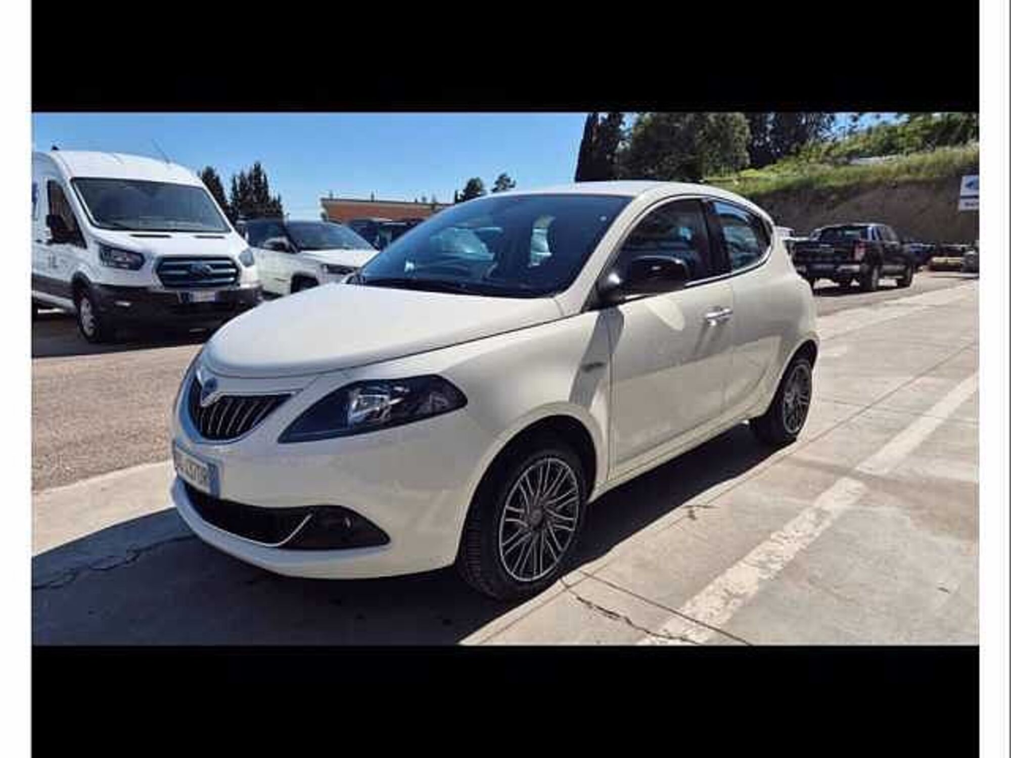 Lancia Ypsilon 1.0 FireFly 5 porte S&amp;S Hybrid Ecochic Gold  del 2022 usata a Gualdo Tadino