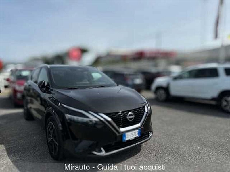 Nissan Qashqai 1.3 mhev Tekna 2wd 158cv xtronic del 2022 usata a Roma