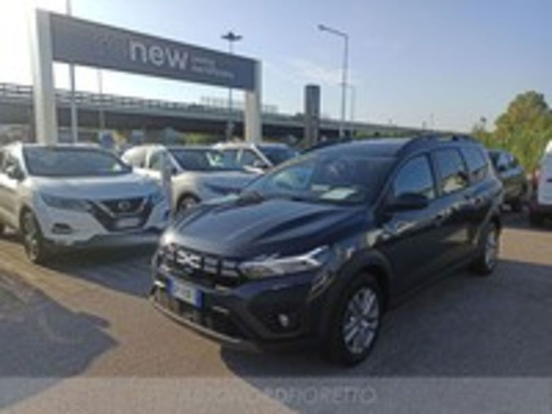 Dacia Jogger Jogger 1.0 tce Expression Gpl 100cv nuova a Pordenone