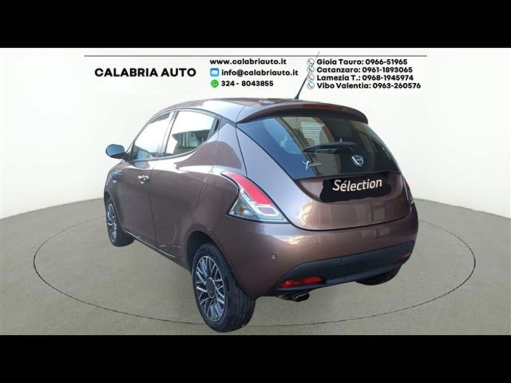 Lancia Ypsilon usata a Reggio Calabria (3)