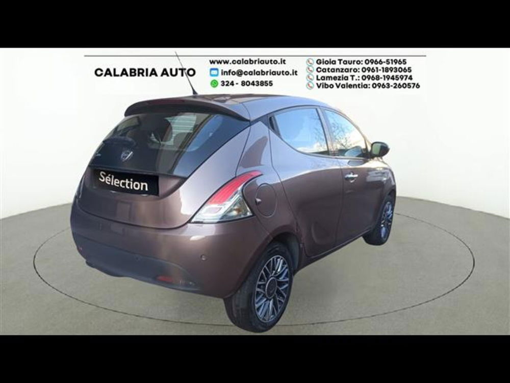 Lancia Ypsilon usata a Reggio Calabria (4)