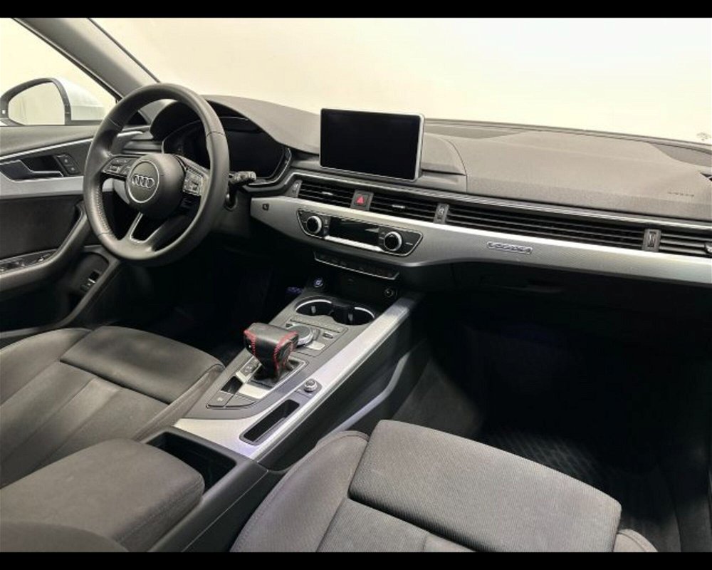 Audi A4 Avant 40 TDI quattro S tronic quattro edition del 2019 usata a Conegliano (4)