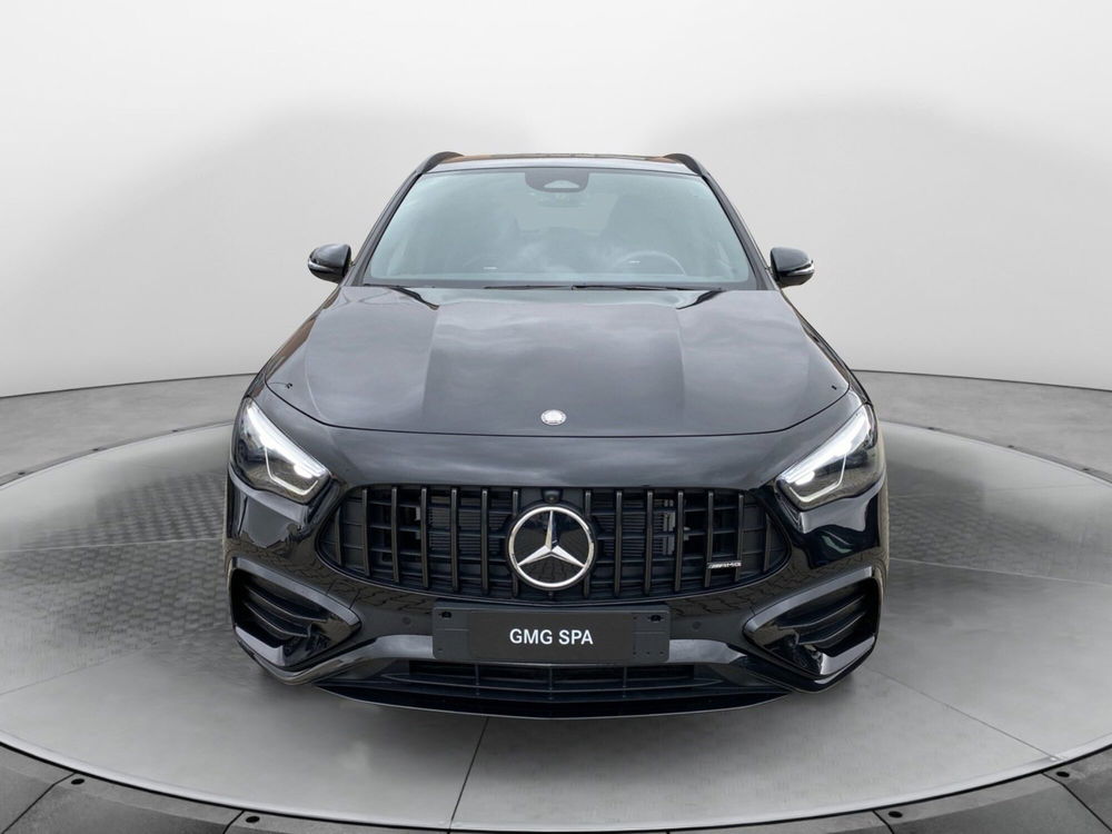 Mercedes-Benz GLA SUV nuova a Firenze (2)