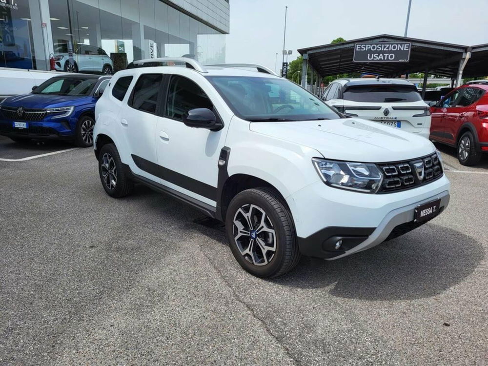 Dacia Duster 1.0 TCe 100 CV ECO-G 4x2 15th Anniversary  del 2021 usata a Monza (2)