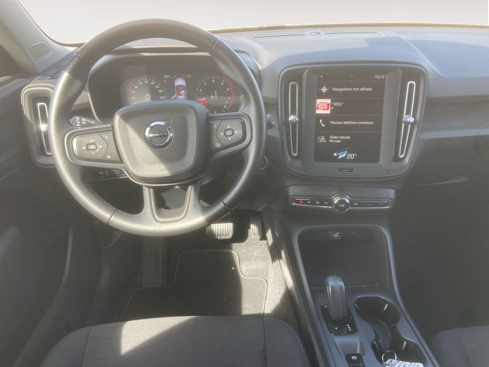 Volvo XC40 usata a Pordenone (10)