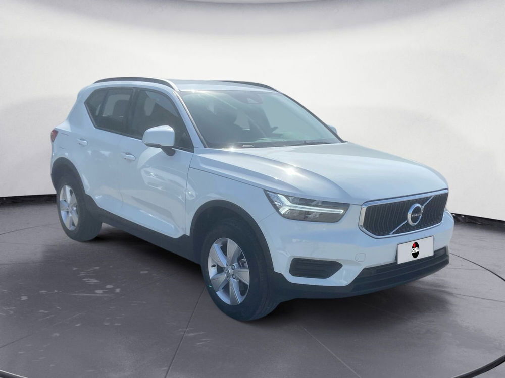 Volvo XC40 usata a Pordenone (7)