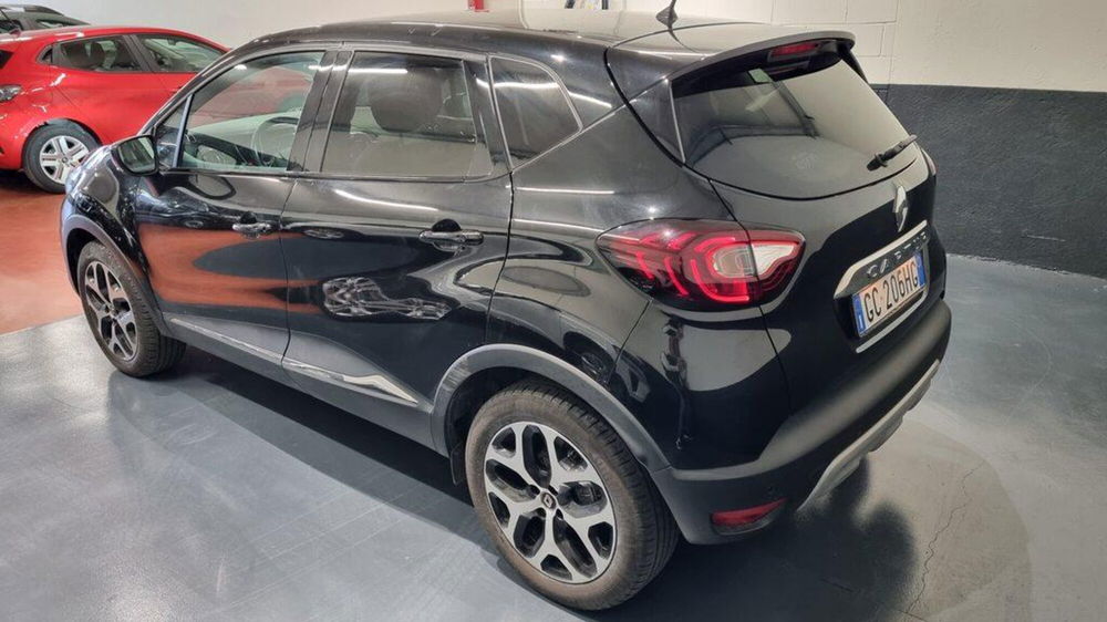 Renault Captur TCe 130 CV FAP Sport Edition2 del 2020 usata a Monza (5)