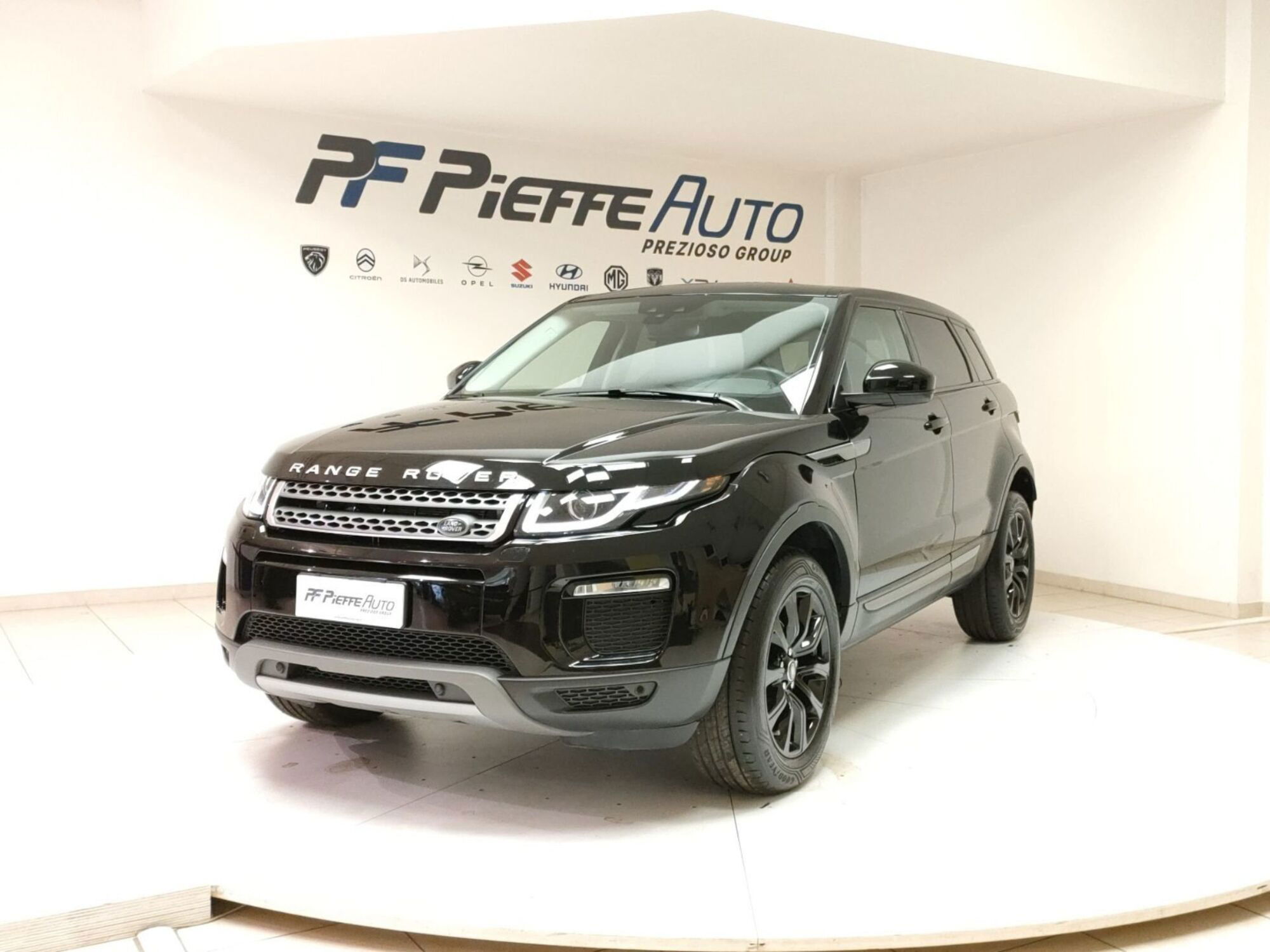 Land Rover Range Rover Evoque 2.0 eD4 5p. SE  del 2018 usata a L&#039;Aquila