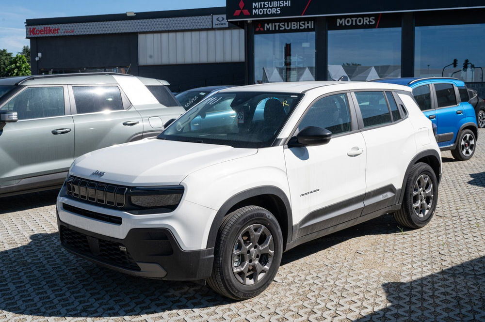 Jeep Avenger nuova a Torino