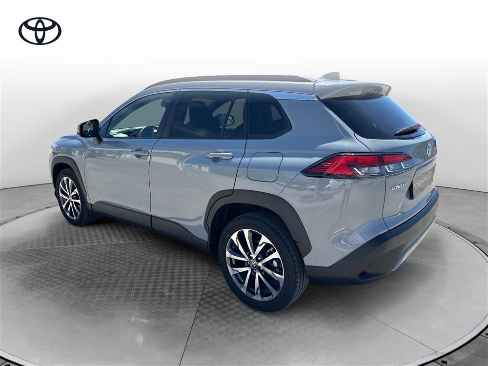 Toyota Corolla Cross Hybrid 2.0 Hybrid 197 CV E-CVT Lounge Light del 2022 usata a Siracusa (5)