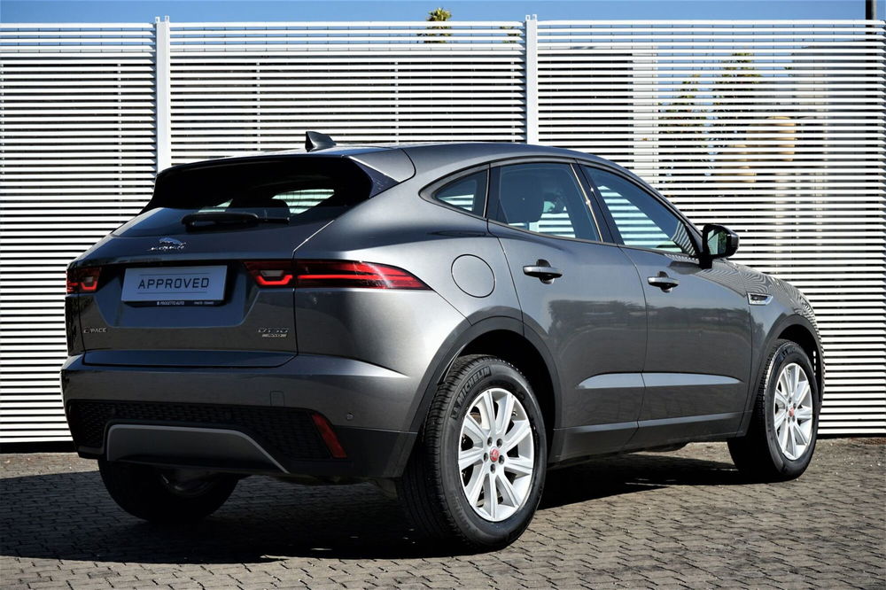 Jaguar E-Pace usata a Chieti (2)