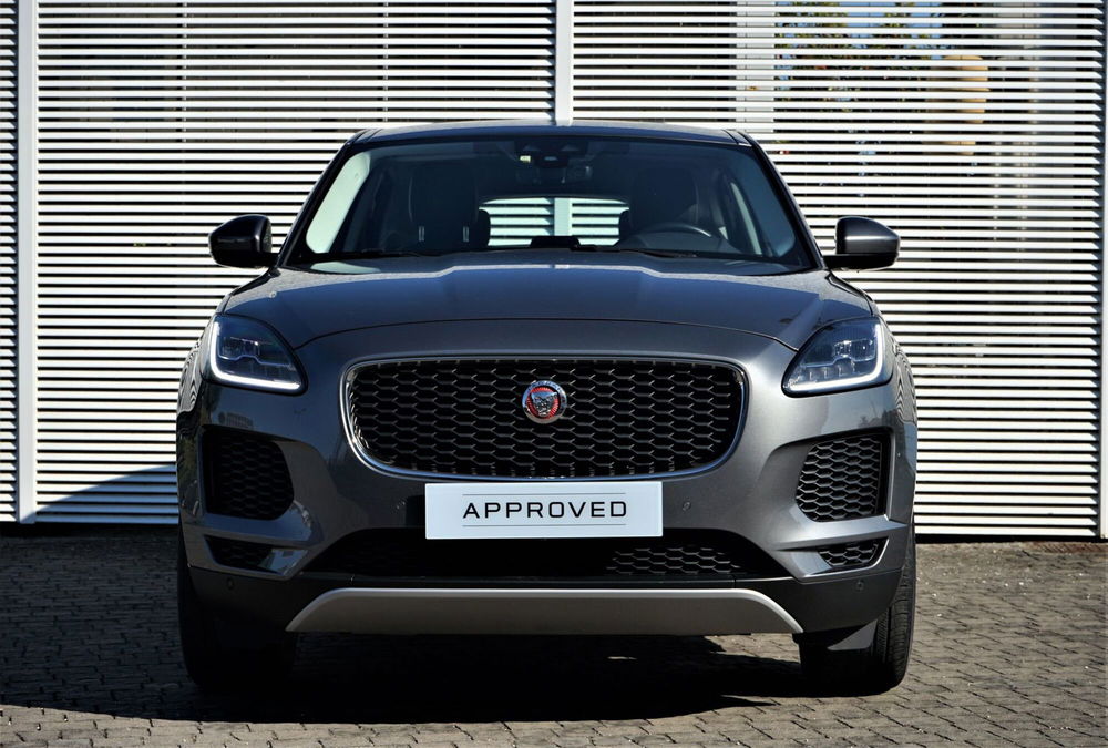 Jaguar E-Pace usata a Chieti (7)