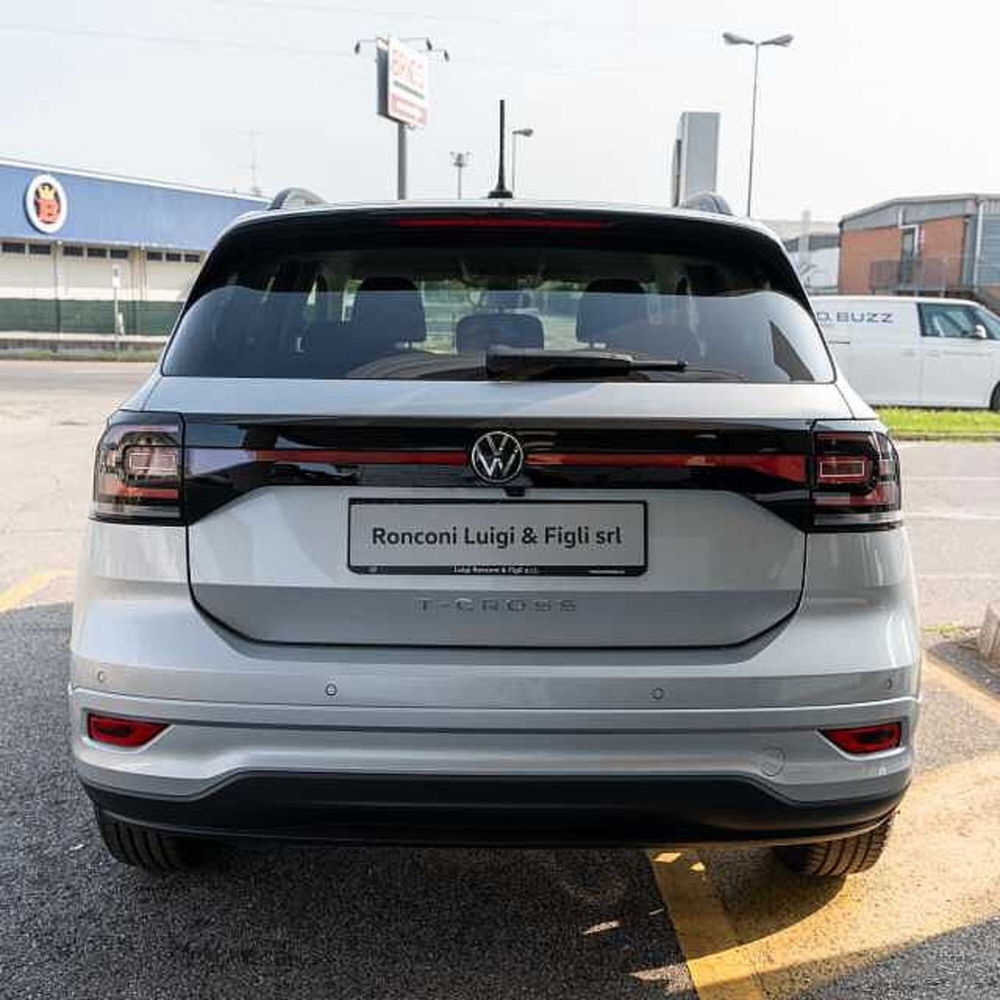 Volkswagen T-Cross nuova a Rovigo (8)