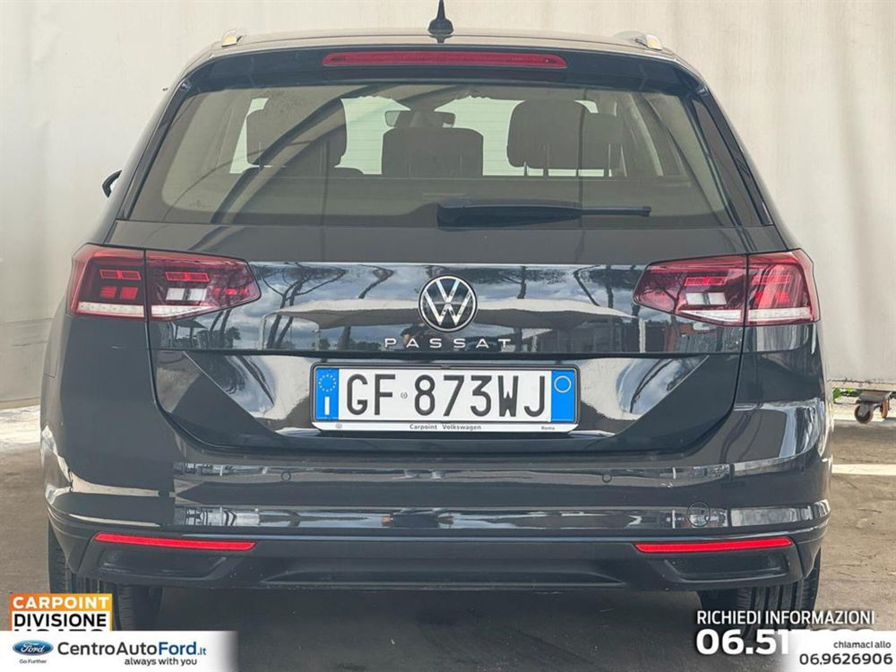 Volkswagen Passat Variant 2.0 TDI SCR 122 CV EVO DSG Business del 2021 usata a Albano Laziale (4)