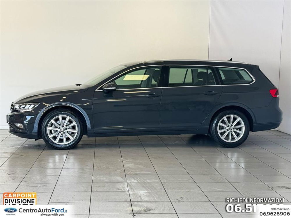 Volkswagen Passat Variant 2.0 TDI SCR 122 CV EVO DSG Business del 2021 usata a Albano Laziale (3)