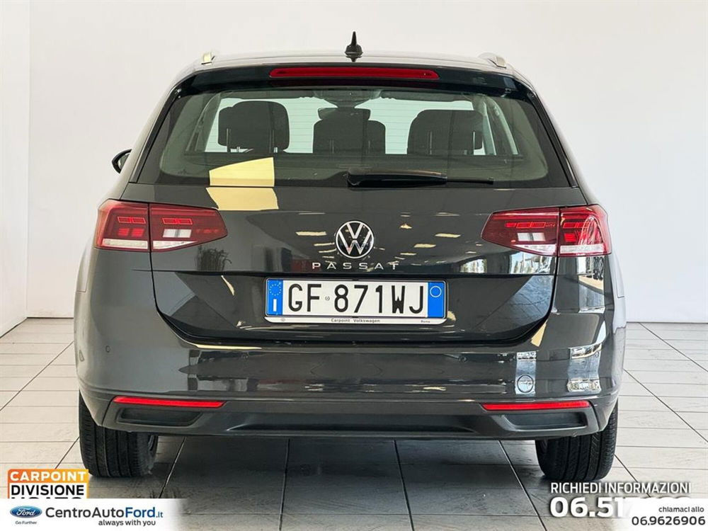 Volkswagen Passat Variant 2.0 TDI SCR 122 CV EVO DSG Business del 2021 usata a Albano Laziale (4)