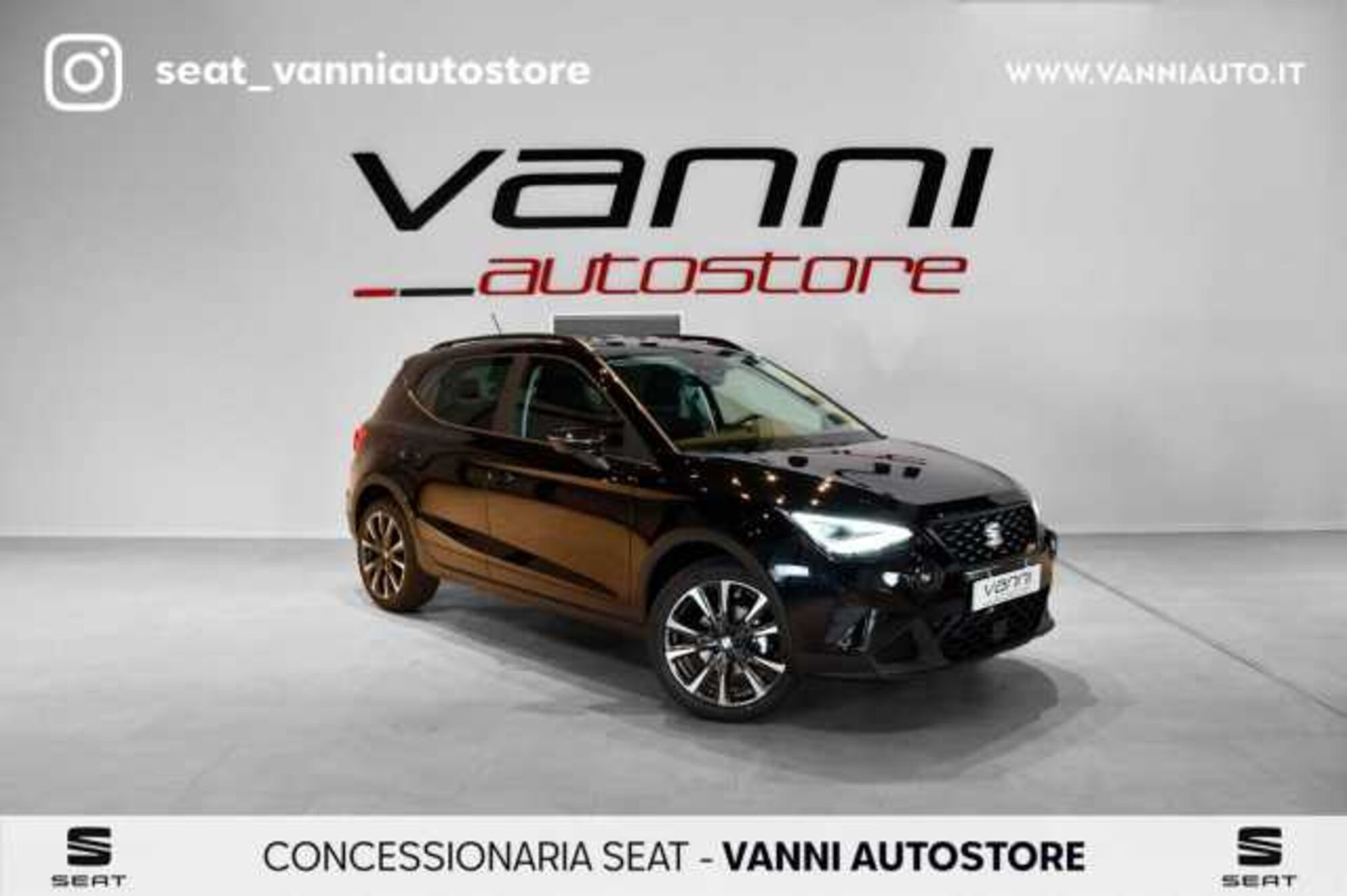 SEAT Arona 1.0 EcoTSI Black Edition nuova a Buttapietra