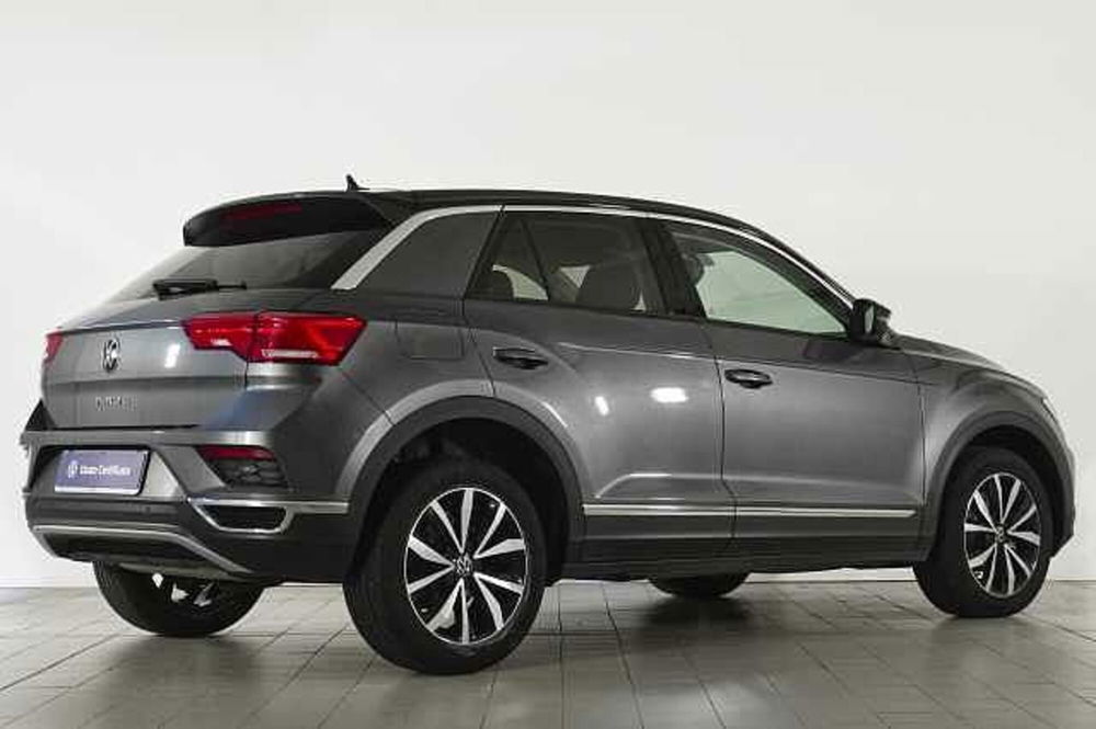 Volkswagen T-Roc usata a Como (4)