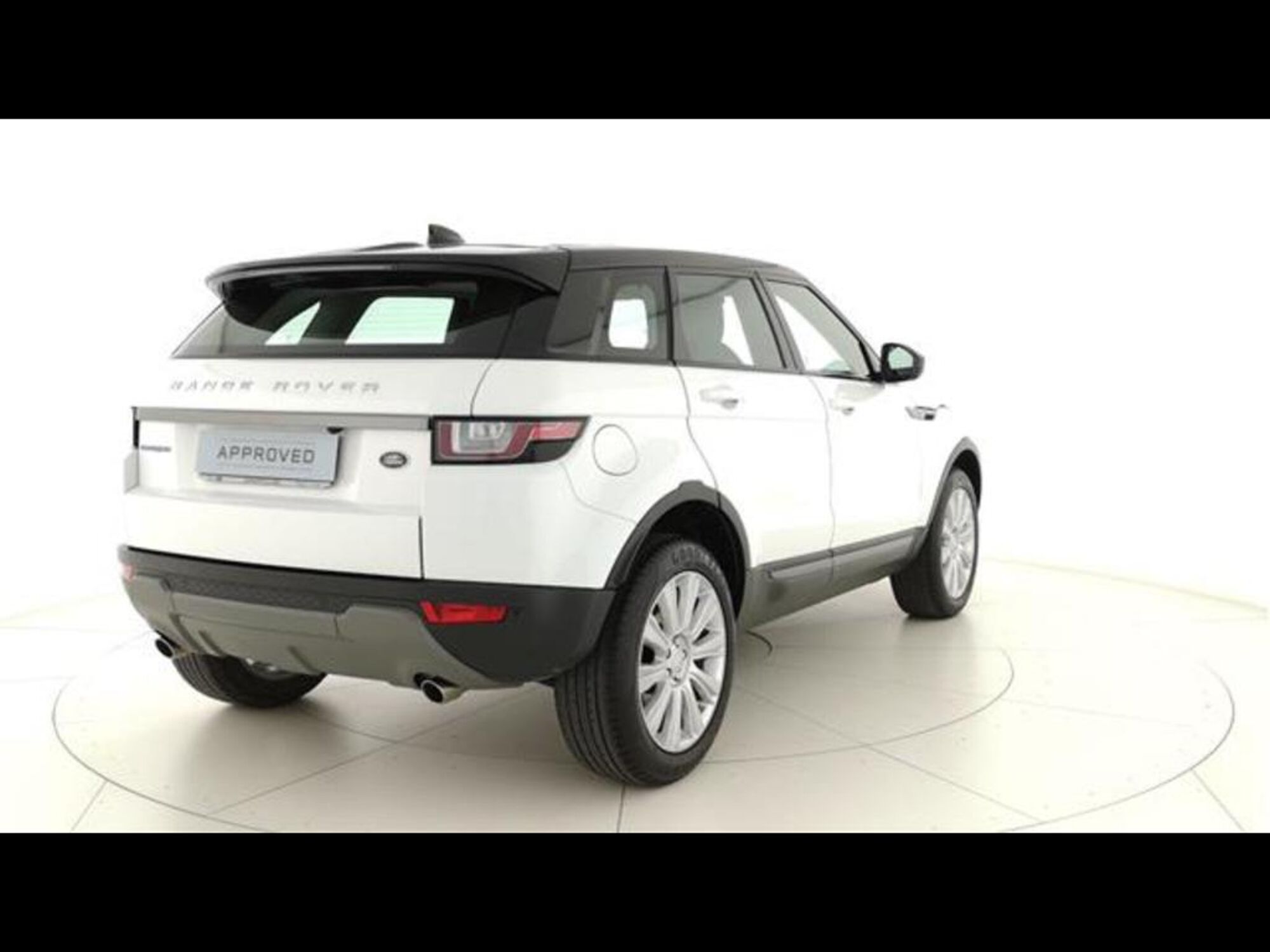 Land Rover Range Rover Evoque 2.0 TD4 150 CV 5p. Pure  del 2018 usata a Rende