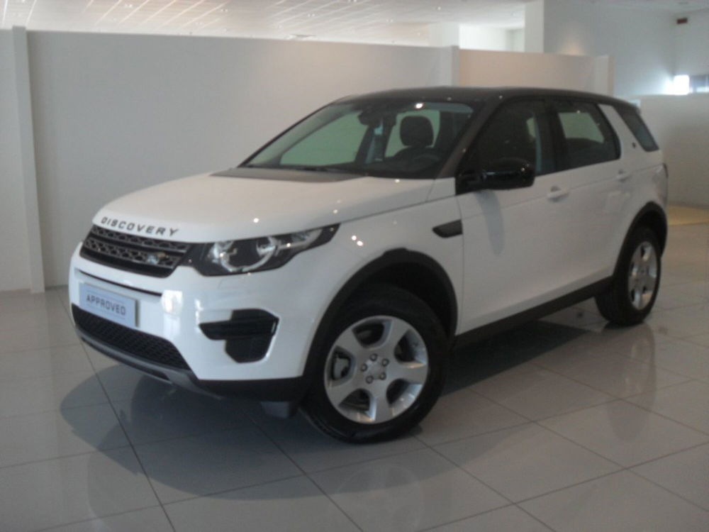 Land Rover Discovery Sport usata a Cosenza