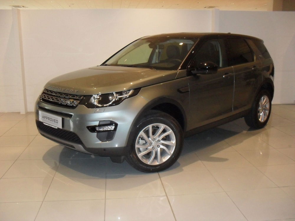 Land Rover Discovery Sport usata a Cosenza