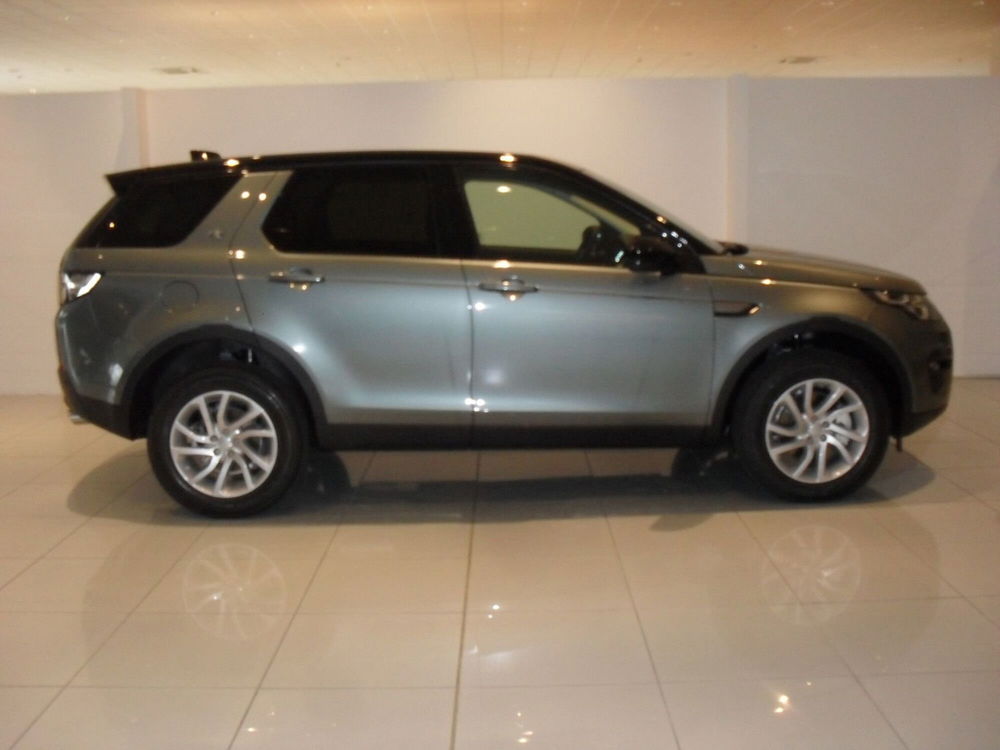 Land Rover Discovery Sport usata a Cosenza (6)