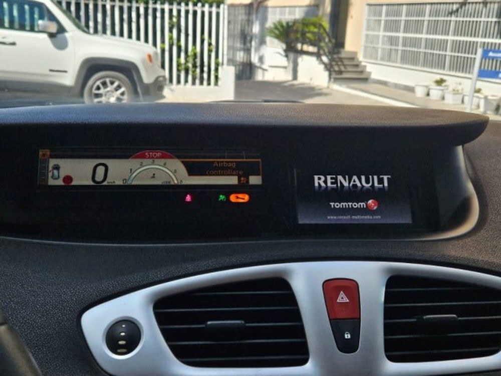 Renault Scenic E-Tech Electric usata a Napoli (6)