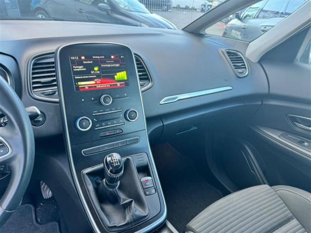 Renault Scenic E-Tech Electric usata a Livorno (12)