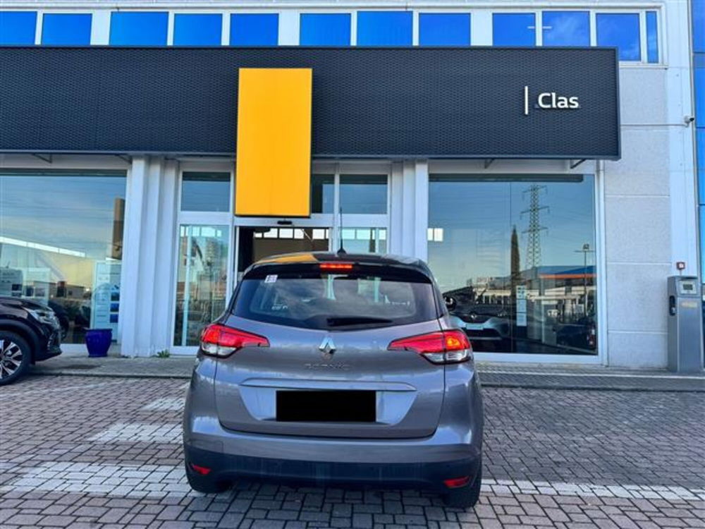 Renault Scenic E-Tech Electric usata a Livorno (6)